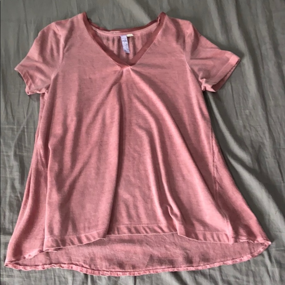 Short sleeve long t-shirt